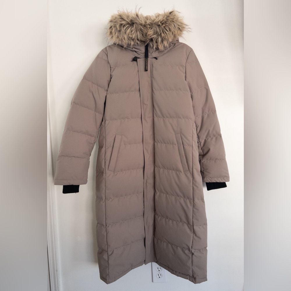 NWT Golden Powder Parka Long Aritzia Waterproof Windproof Faur Fur Taupe Size L - Picture 9 of 15